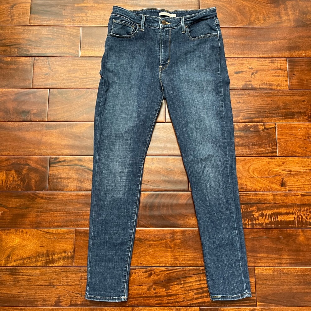 Levi’s 721 High Rise Skinny 31 GUC